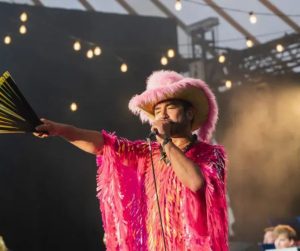 Quiz master on microphone