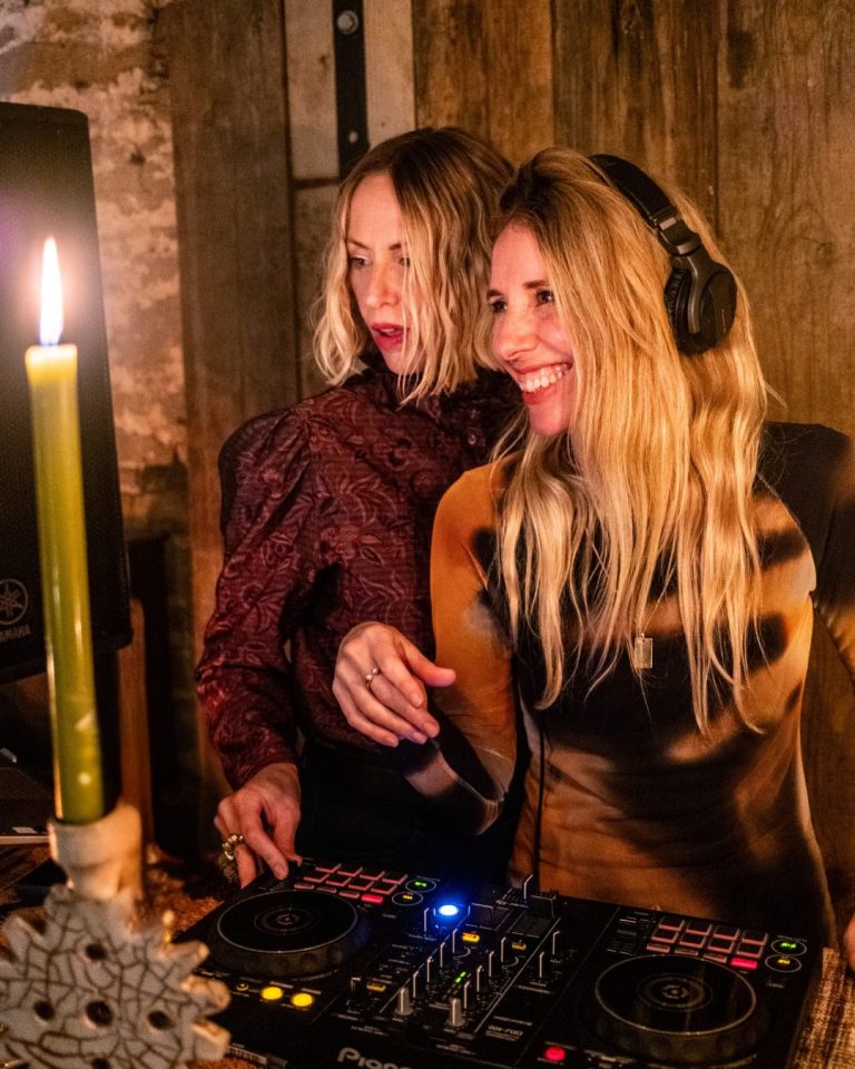 solscistersresidency, 